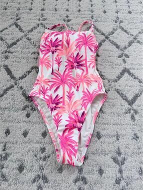 New with tags Shade & Shore one piece swimsuit